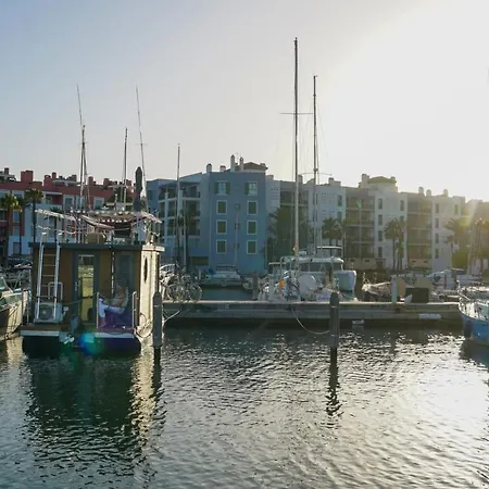 La Maison Bateau Sotogrande Båthotell